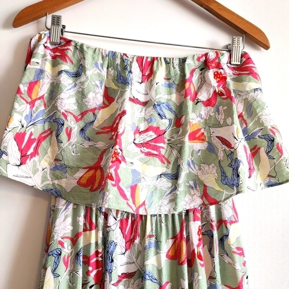 Aakaa Strapless Floral Maxi Dress